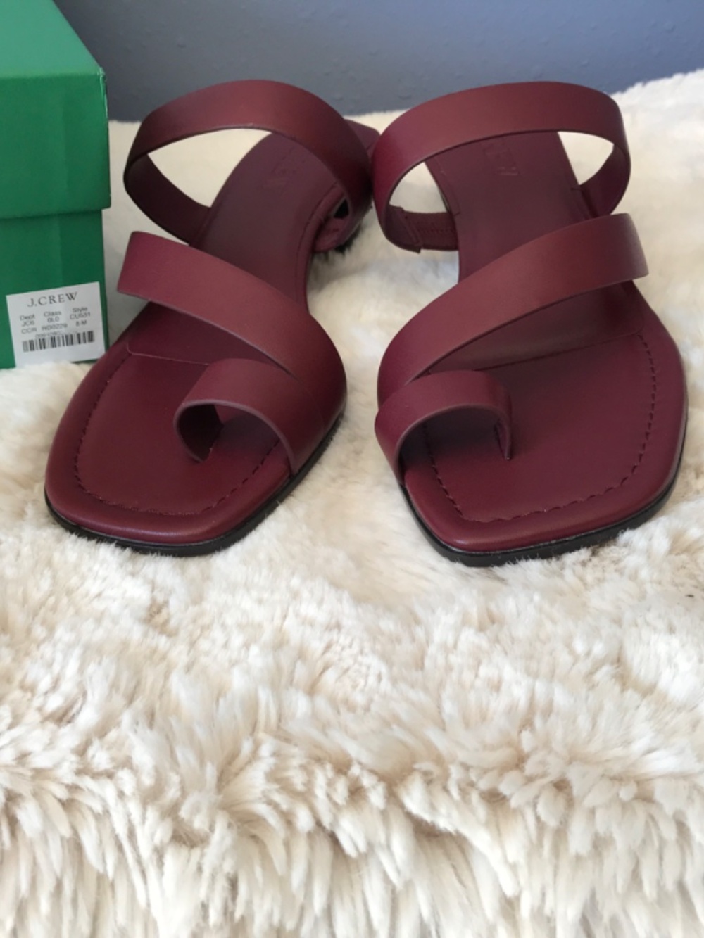 J Crew Red Toe Ring Sandals size 8 - Picture 3 of 9